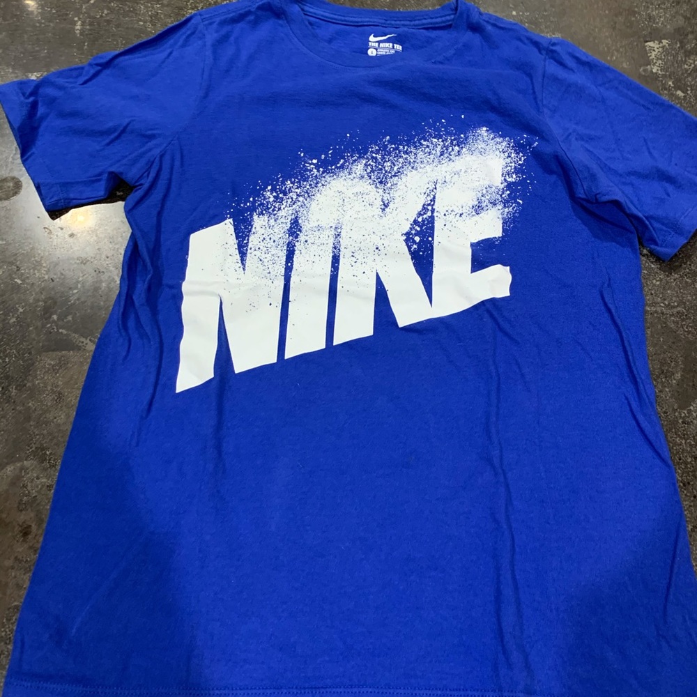 Kids Nike shirt